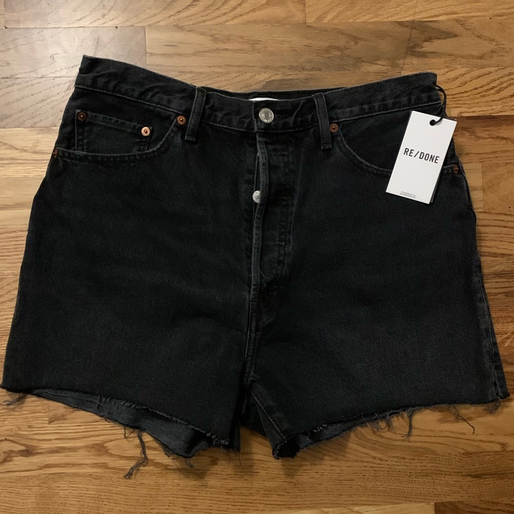 REDONE Black Cut Offs Size 31